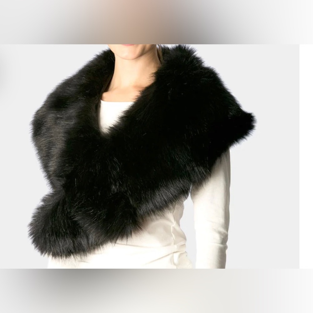 Black faux fur shawl
